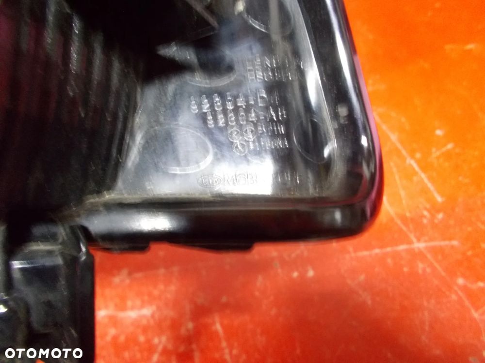 KIA OPTIMA IV 92304-D4500 KIERUNKOWSKAZ - 5