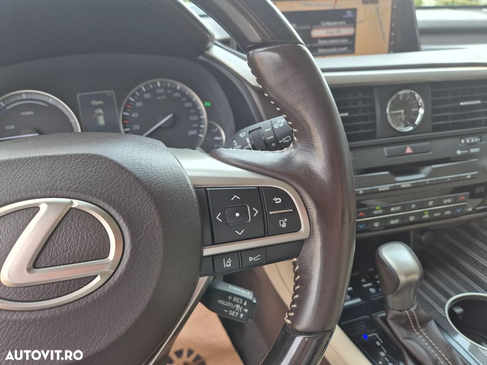 Lexus Seria RX 450h Aut. Luxury (trapa panoramica) - 24
