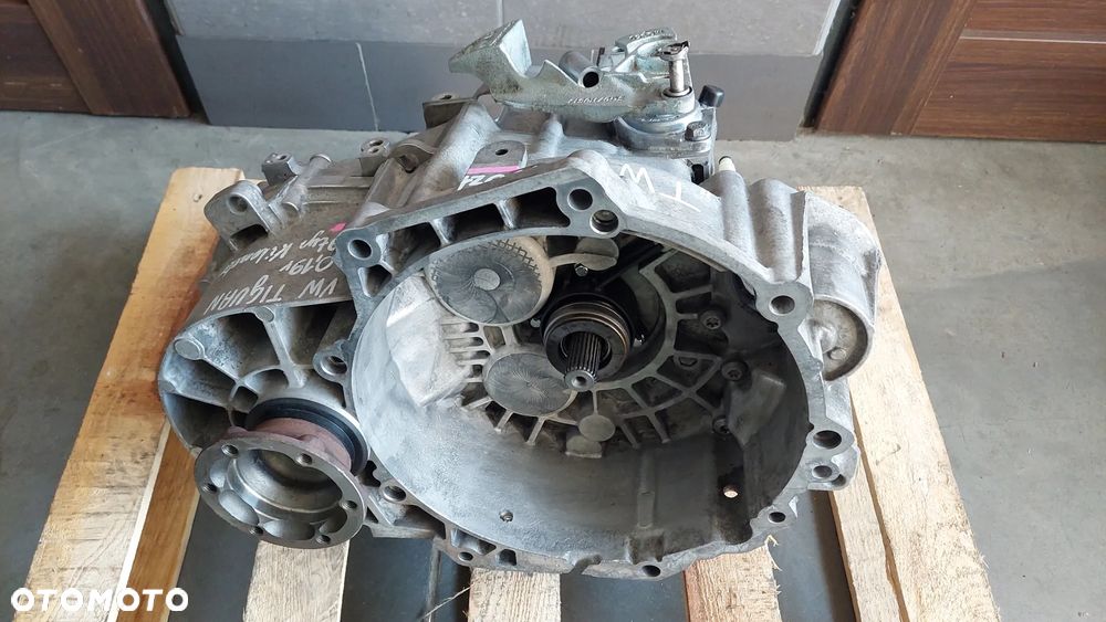 SKRZYNIA BIEGÓW VW TIGUAN 2,0TDI 130KM R2019 PO PRZEBIEGU 19TYŚ KM JAK NOWA TWL 6-BIEGOWA START-STOP - 4