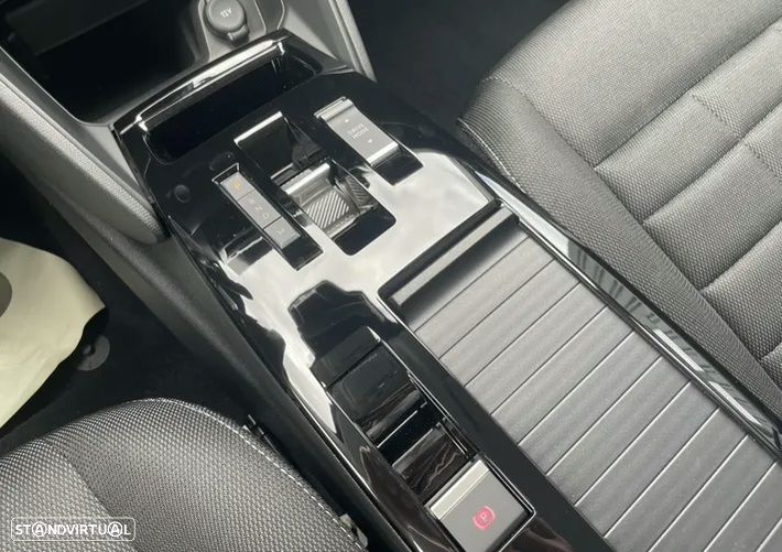 Citroën C4 1.2 PureTech Plus EAT8 - 13