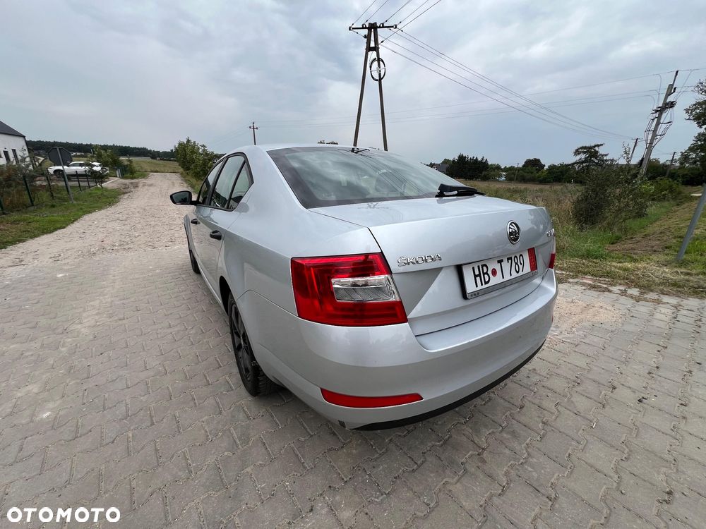 Skoda Octavia - 14