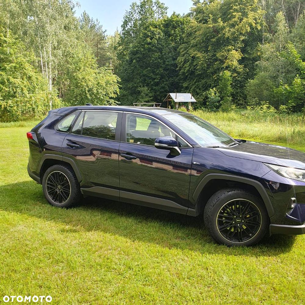 Toyota RAV4 - 4