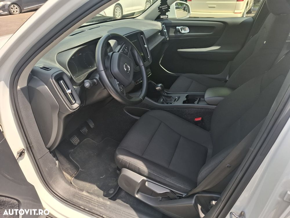 Volvo XC 40 T3 Base - 6