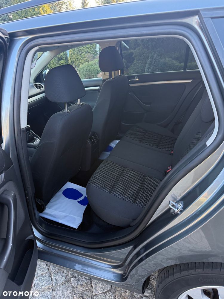 Volkswagen Golf 1.6 TDI Comfortline - 12