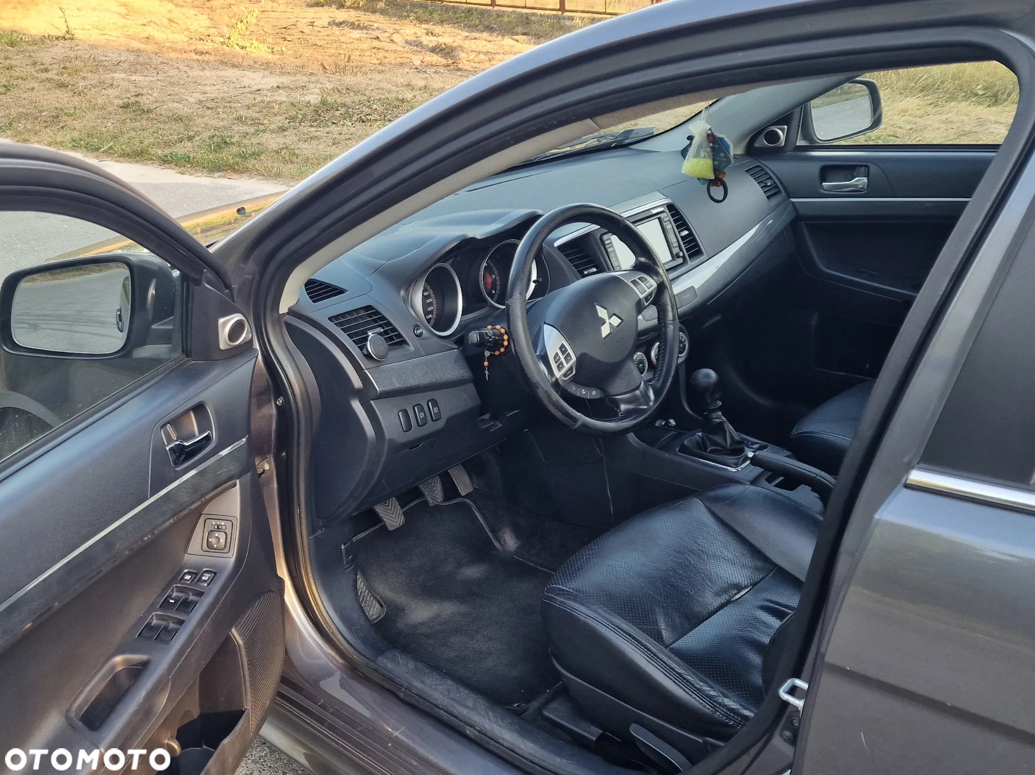 Mitsubishi Lancer 2.0 DID Instyle - 7