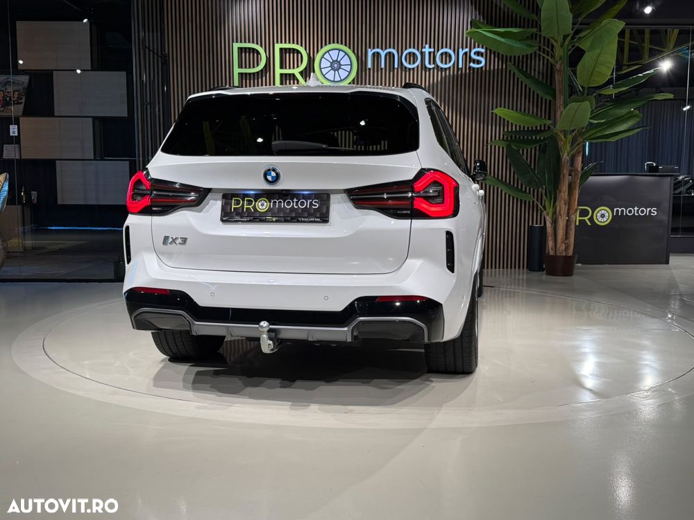 BMW iX3 Standard - 8