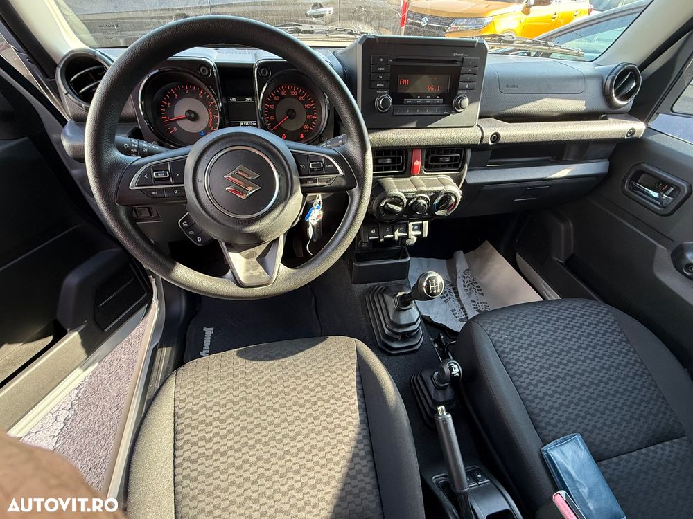 Suzuki Jimny 1.5 ALLGRIP Cool - 6