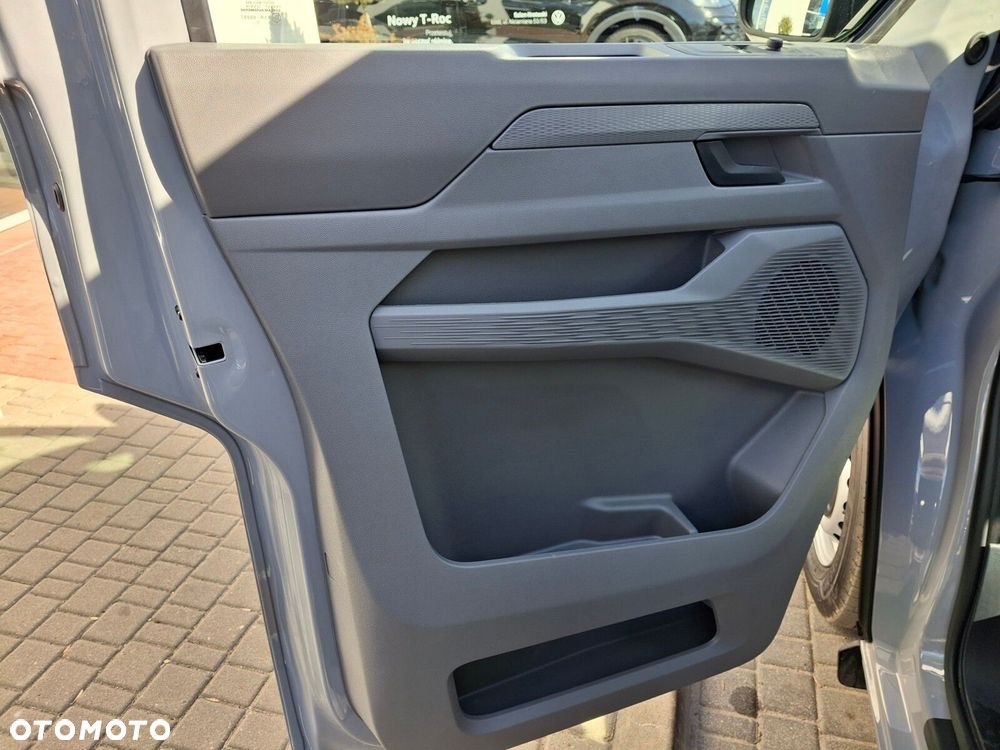 Volkswagen Transporter - 16