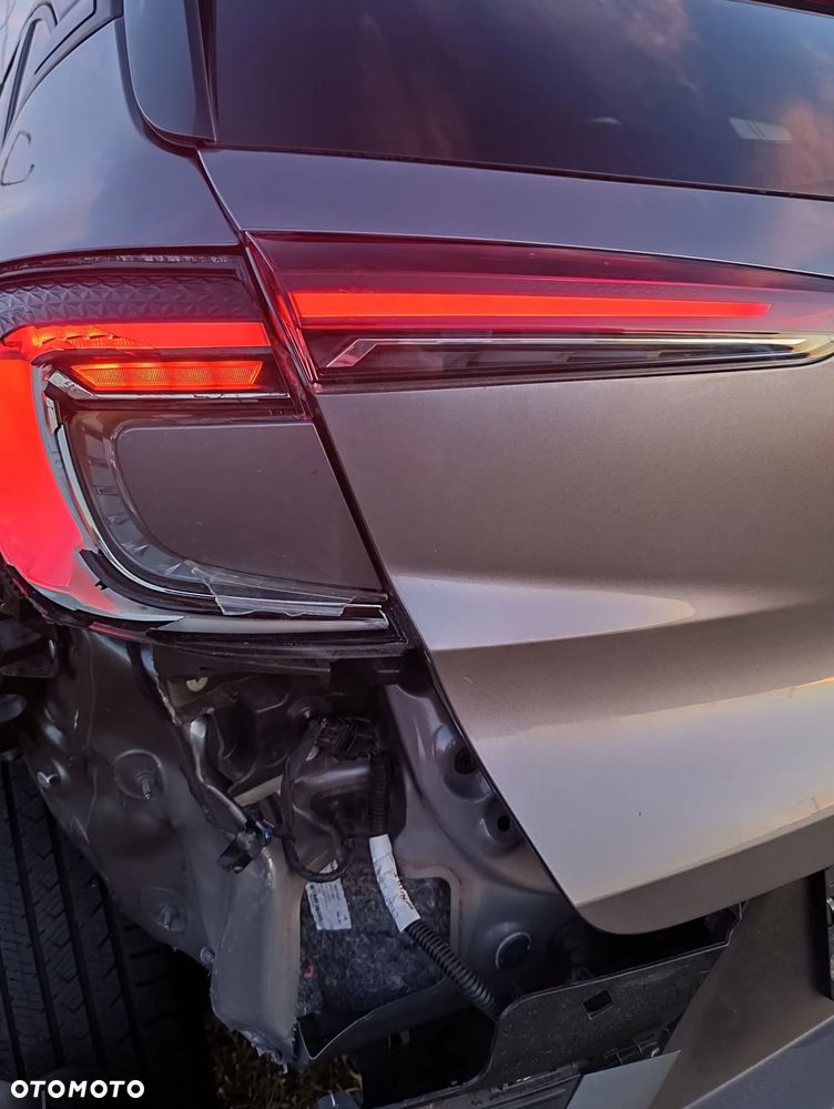 Renault Captur 1.3 TCe mHEV R.S Line EDC - 18