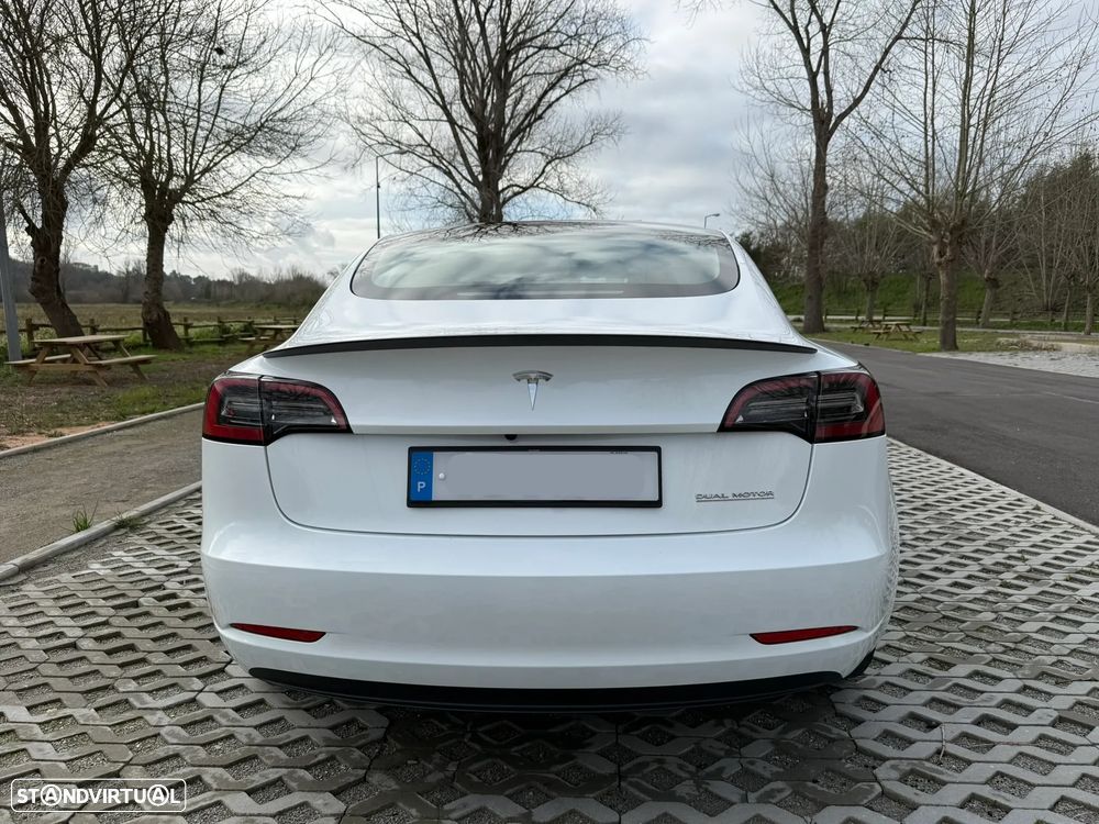 Tesla Model 3 Long Range AWD Dual Motor Performance - 15