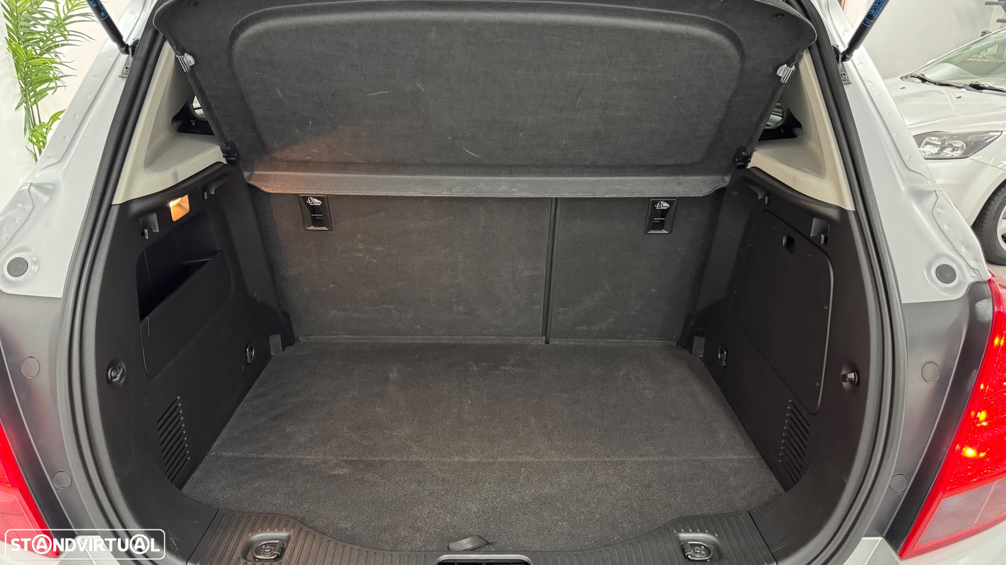 Chevrolet Trax 1.7 VCDi LS - 34