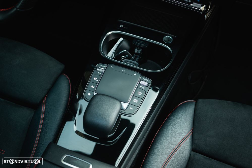 Mercedes-Benz CLA 250 e 8G-DCT AMG Line Advanced Plus - 41