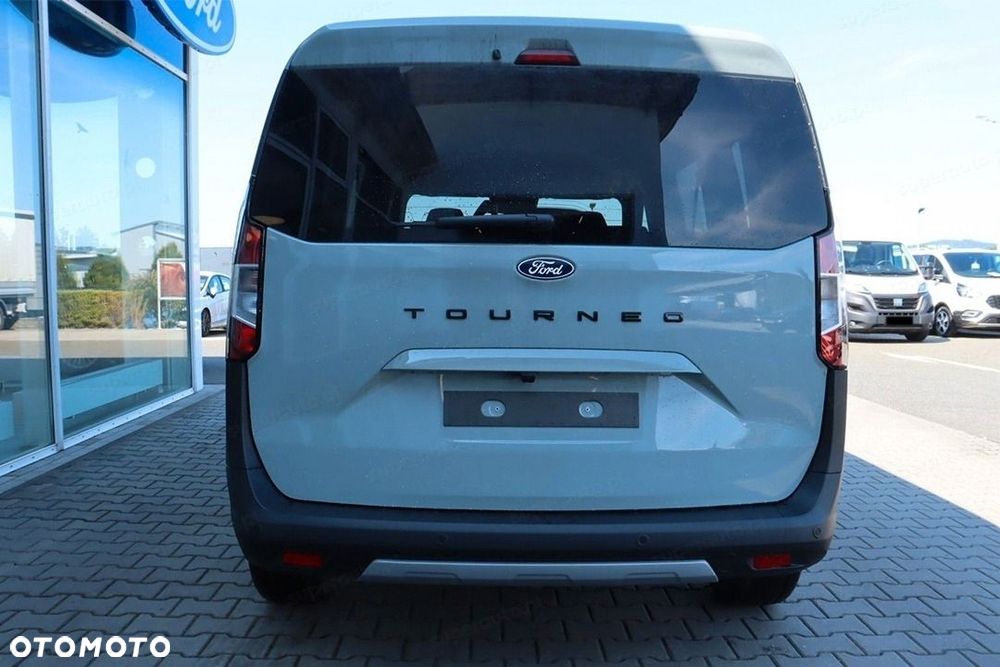 Ford Tourneo Courier - 7