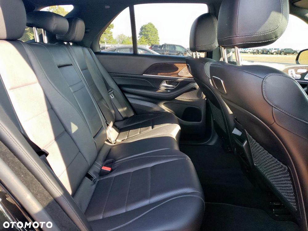 Mercedes-Benz GLE - 10