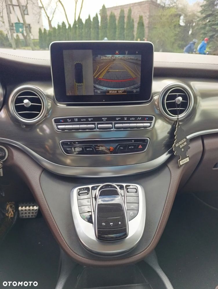 Mercedes-Benz Klasa V 250 d 4-Matic Exclusive 7G-Tronic - 14