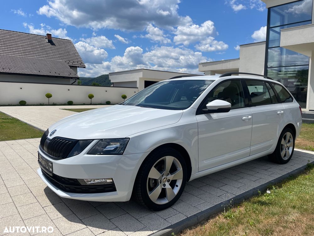 Skoda Octavia 1.6 TDI DSG Style - 22