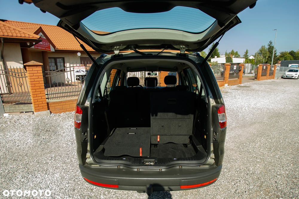 Ford Galaxy 2.0 FF Titanium - 32