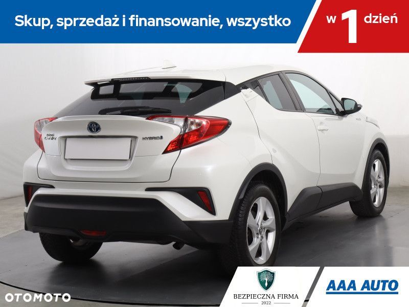 Toyota C-HR - 7