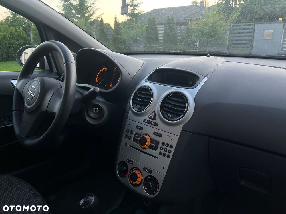 Opel Corsa - 6
