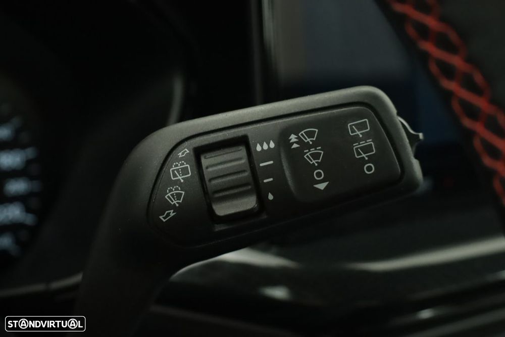 Ford Focus 1.0 EcoBoost MHEV ST-Line - 17