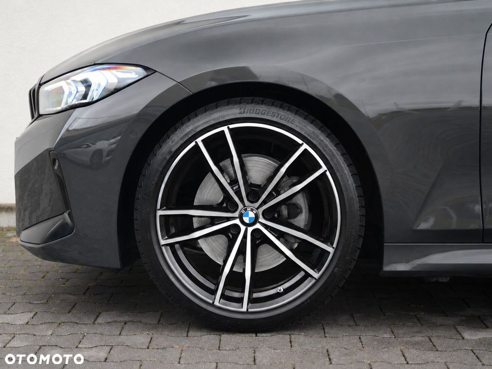 BMW Seria 3 320d xDrive mHEV M Sport sport - 9