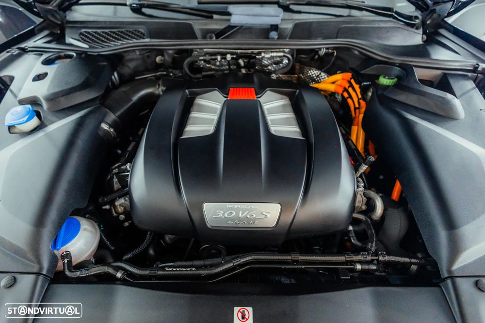 Porsche Cayenne S Hybrid Tiptronic S - 14