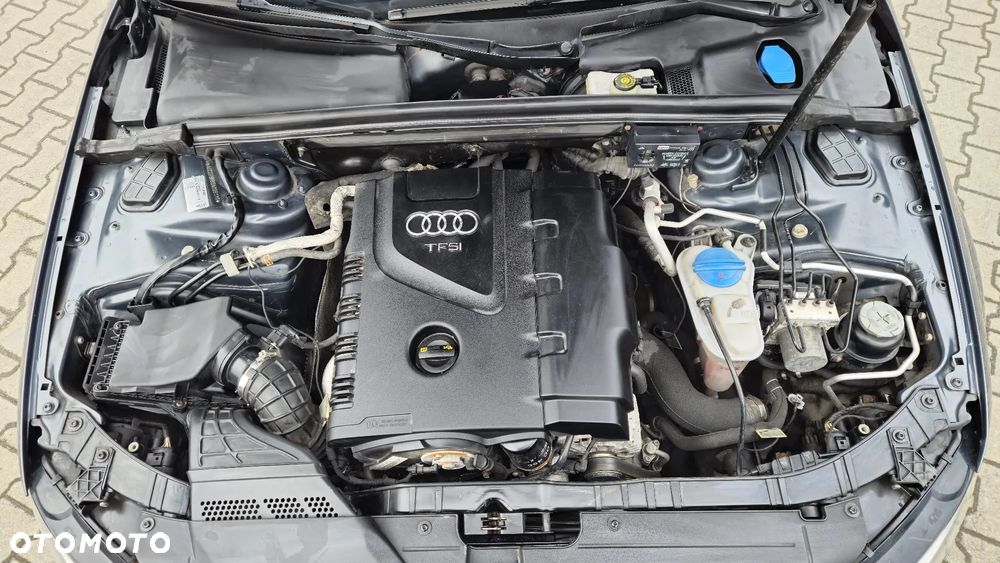 Audi A4 Limousine - 11