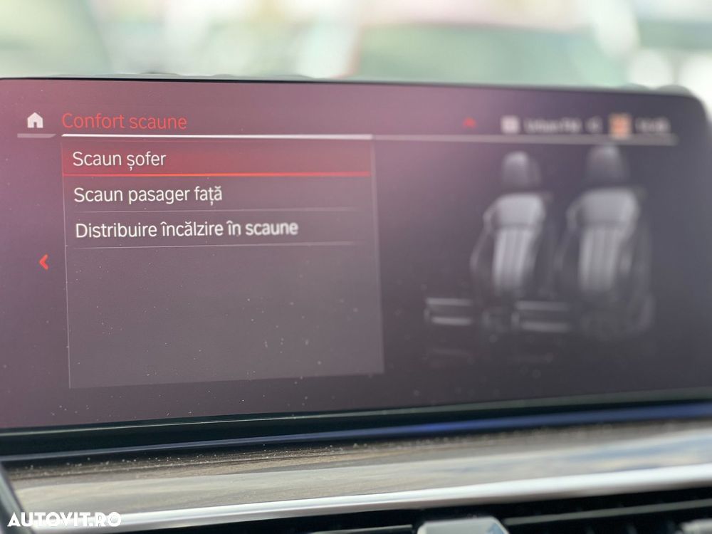 BMW Seria 5 530i AT MHEV - 33
