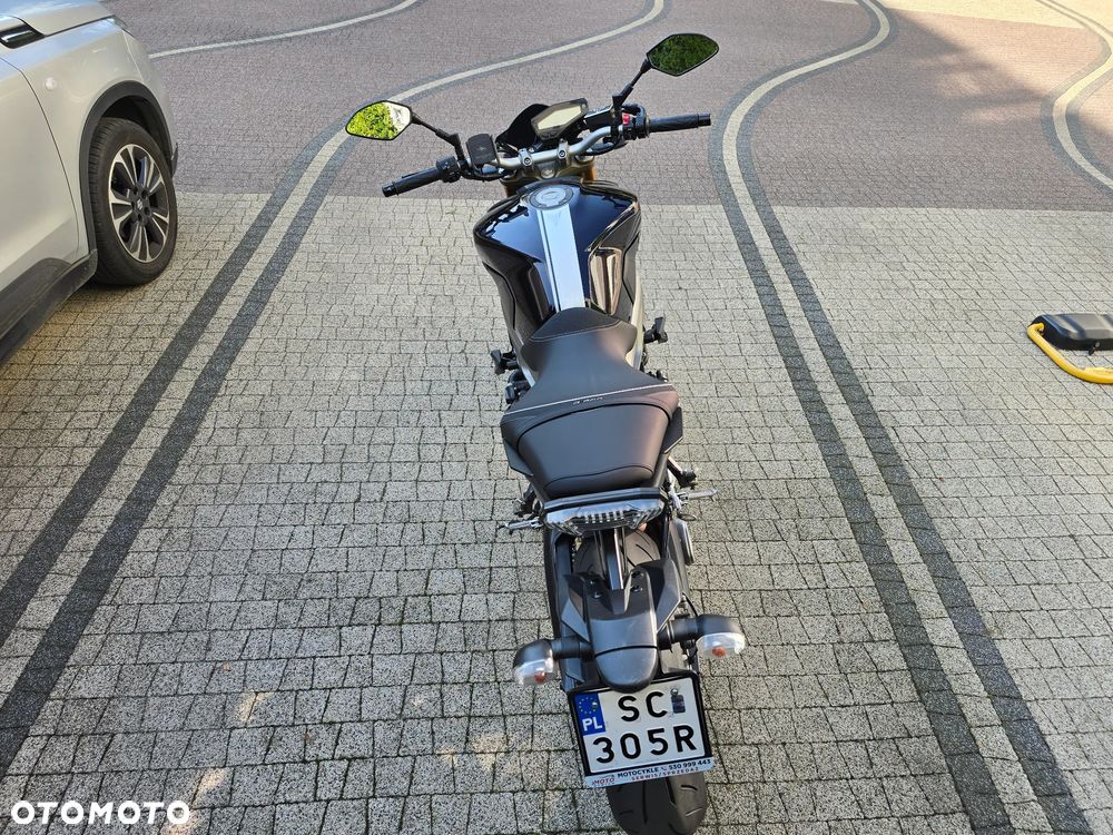 Yamaha MT - 10