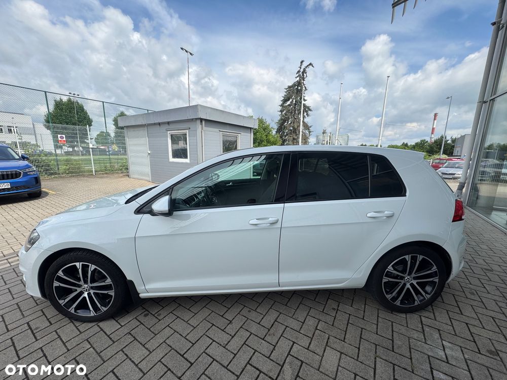Volkswagen Golf - 3