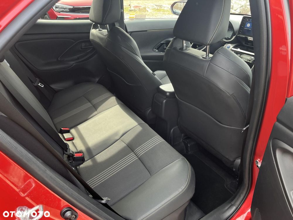 Toyota Yaris Cross Hybrid 1.5 Adventure - 21