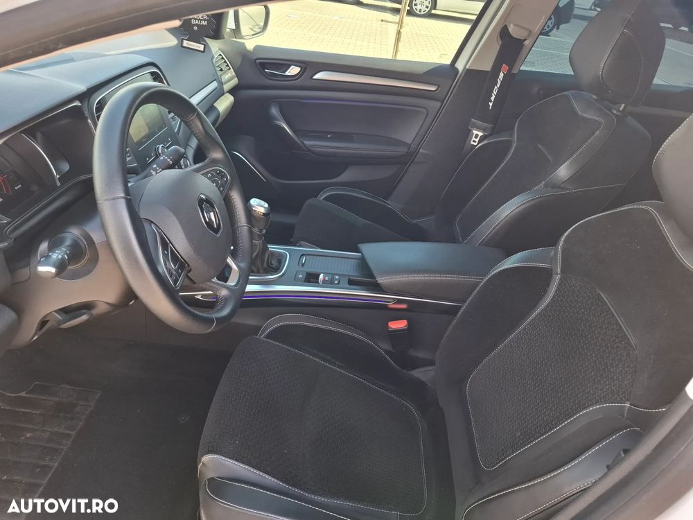 Renault Megane - 6