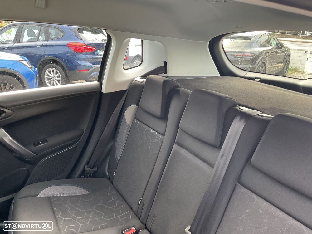 Peugeot 2008 1.2 PureTech Style - 37