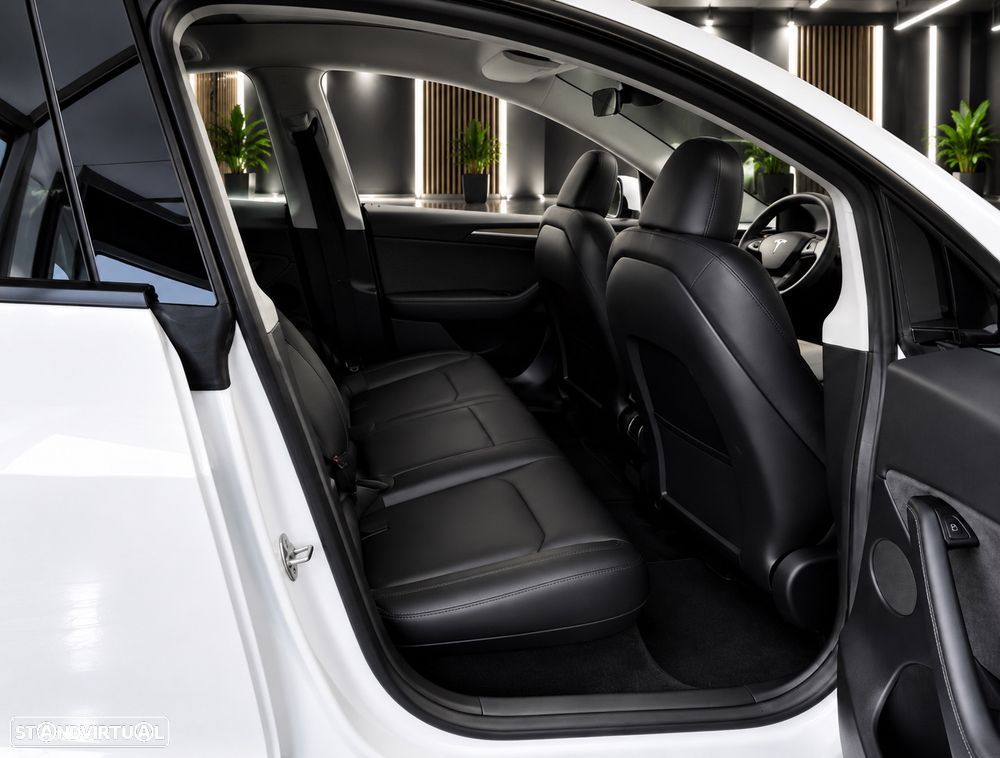 Tesla Model Y Tração Traseira - 6