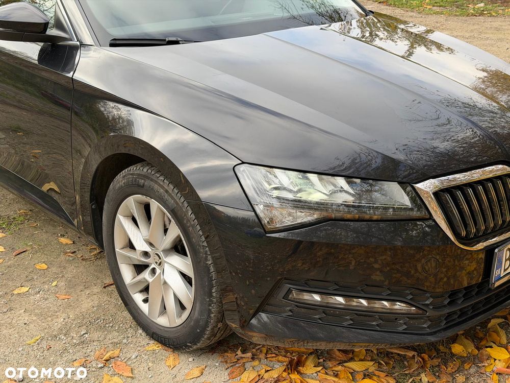 Skoda Superb 2.0 TDI SCR Ambition DSG - 37