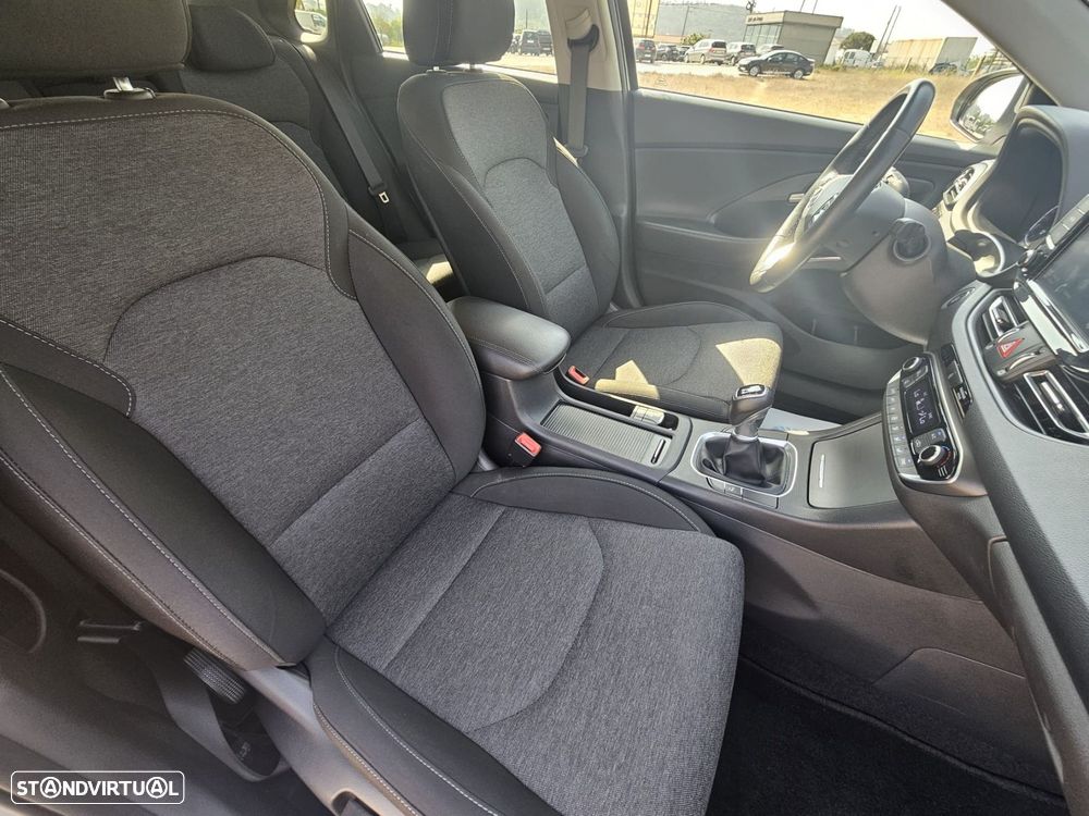 Hyundai i30 1.0 T-GDI Style Plus - 25