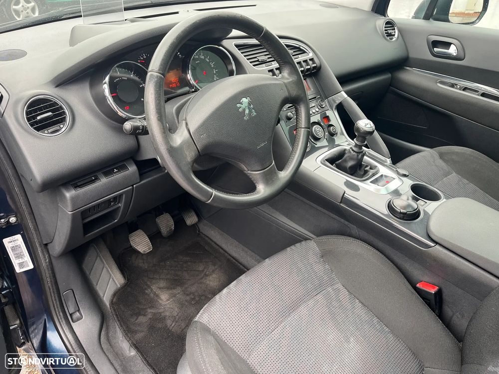 Peugeot 3008 1.6 HDi Allure - 10