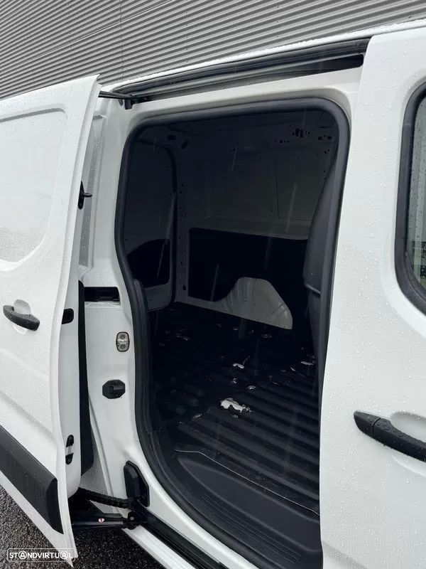 Opel COMBO LONGA/ 2022/ NACIONAL/IVA DEDUTIVEL - 19