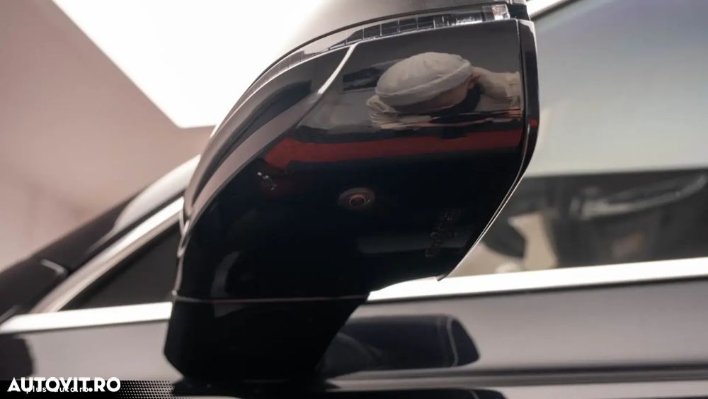 Bentley Bentayga - 9