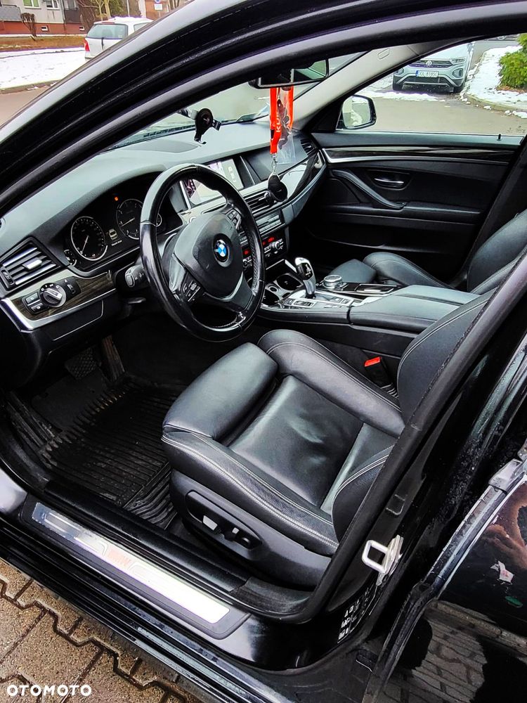 BMW Seria 5 520d xDrive Luxury Line - 15