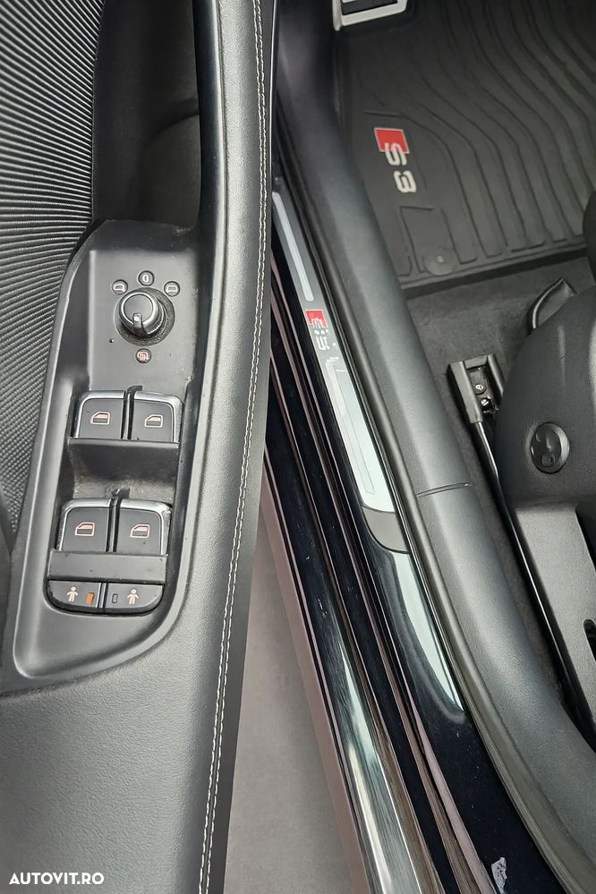 Audi S3 TFSI Sportback S tronic - 11