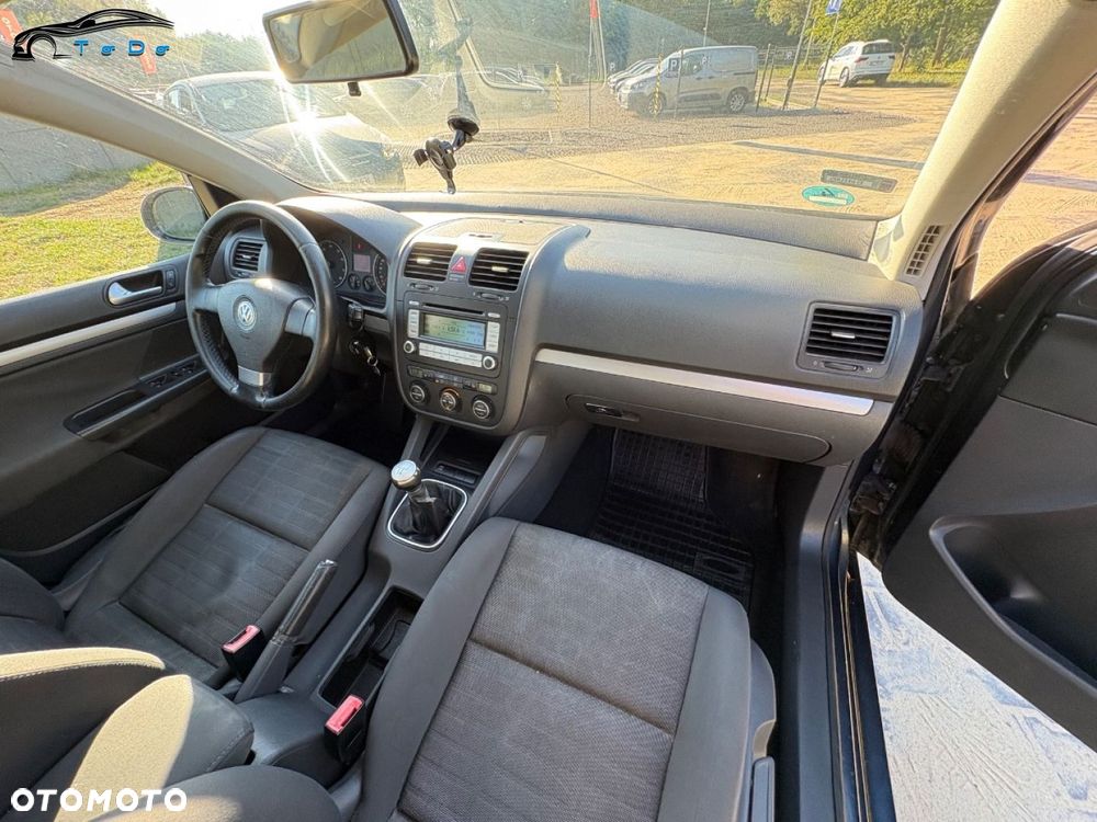 Volkswagen Golf 1.6 United - 27