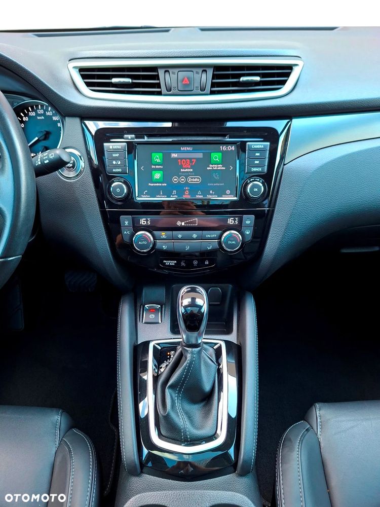 Nissan Qashqai 1.3 DIG-T DCT TEKNA+ - 27