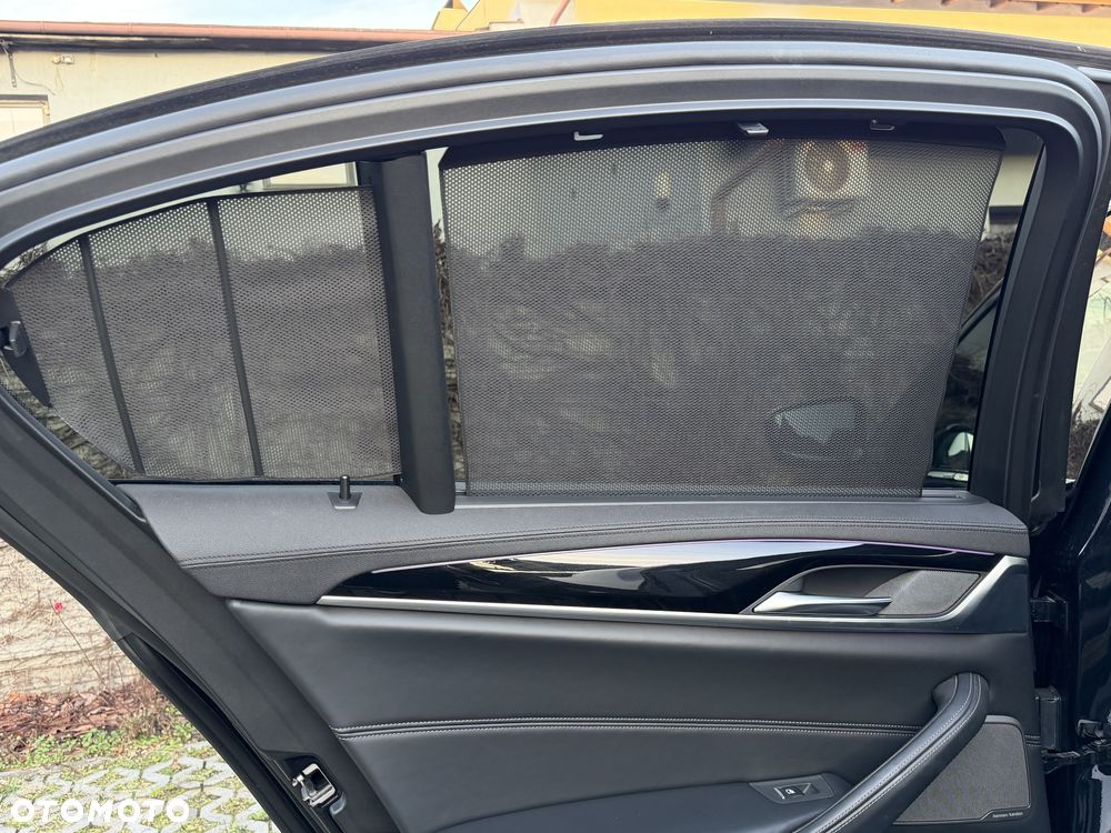 BMW Seria 5 530i xDrive M Sport sport - 12