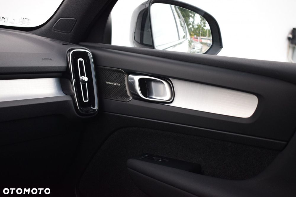 Volvo XC 40 - 15