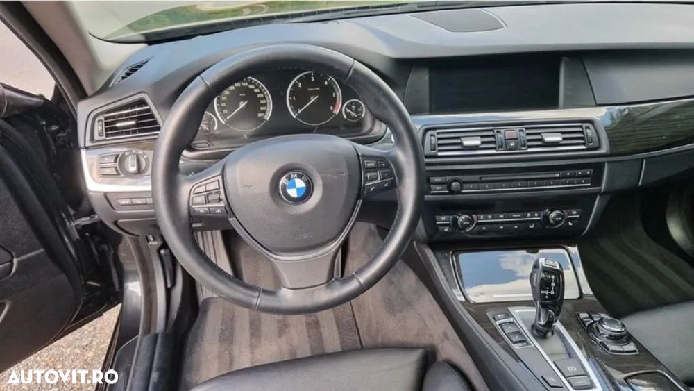 BMW Seria 5 535d Touring - 7