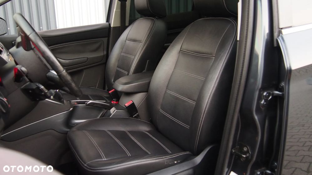 Ford Kuga 2.0 TDCi 4x4 Titanium - 24