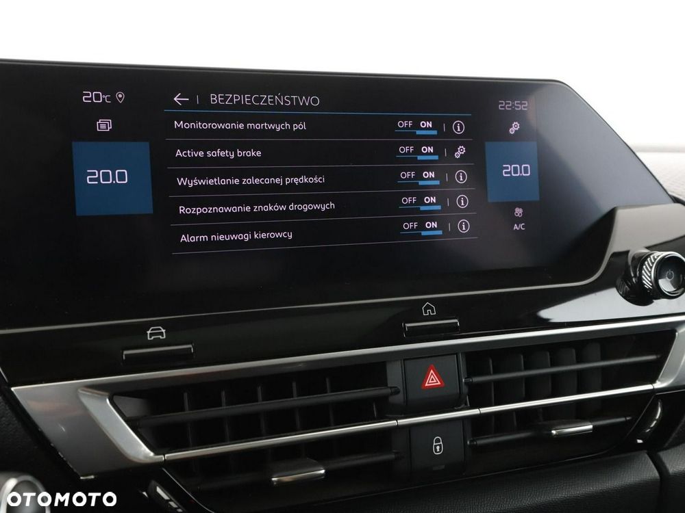 Citroën C4 1.2 PureTech Shine S&S - 26