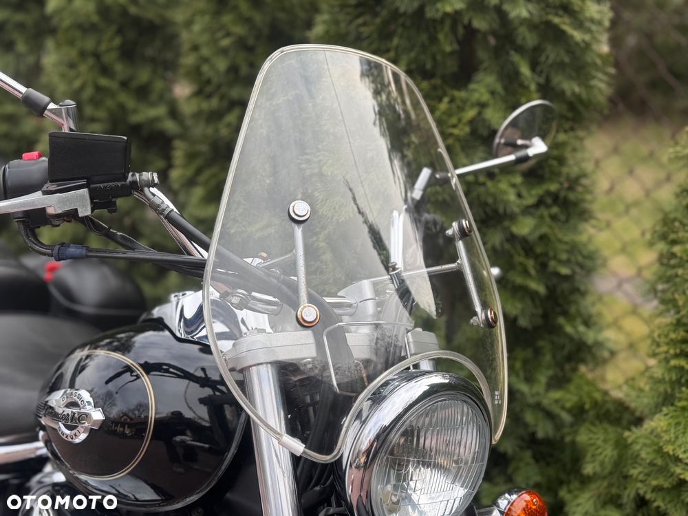 Suzuki Intruder - 24