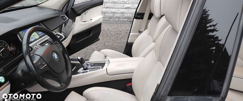 BMW 5GT - 22